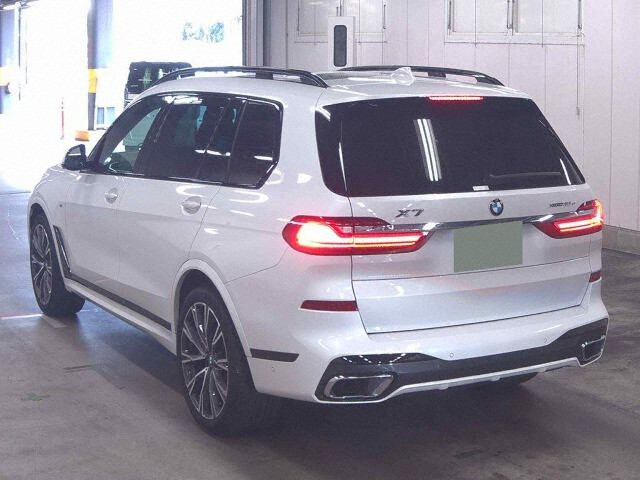 2021 BMW X7 XDRIV35D M Sport 4WD auction photo 2