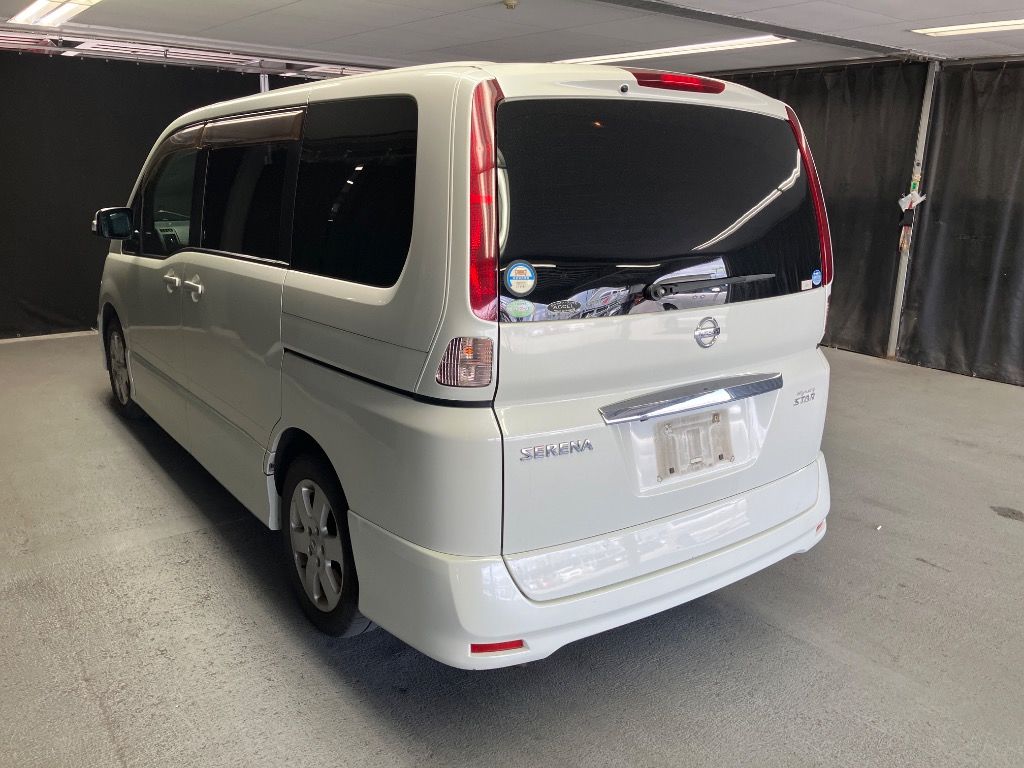 2008 Nissan Serena HWS auction photo 2