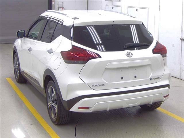 2021 Nissan Kicks X auction photo 2