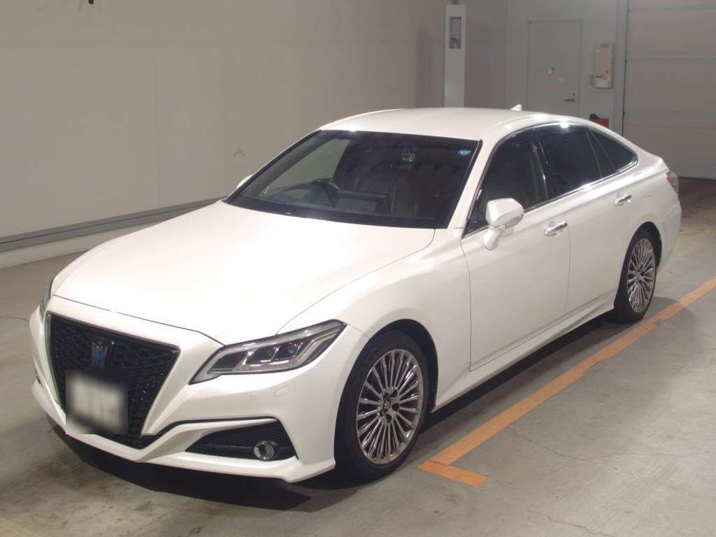 Japan Auction Vehicles 4 2021 Toyota Crown G auction photo