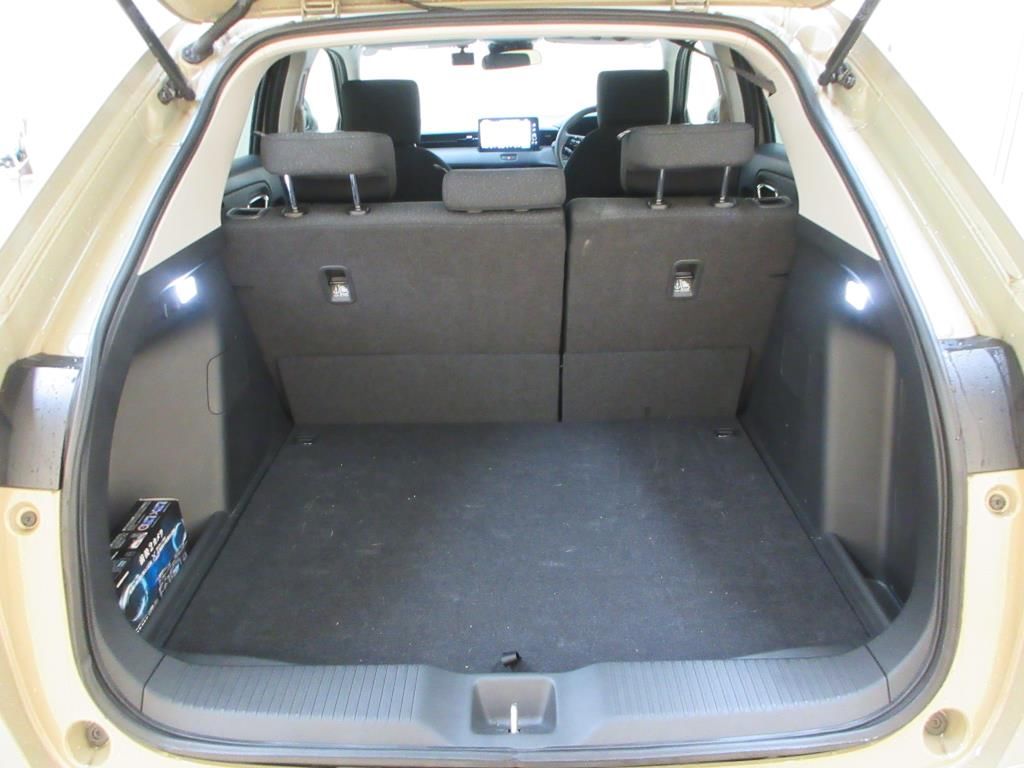 2023 Honda Vezel G auction photo 8