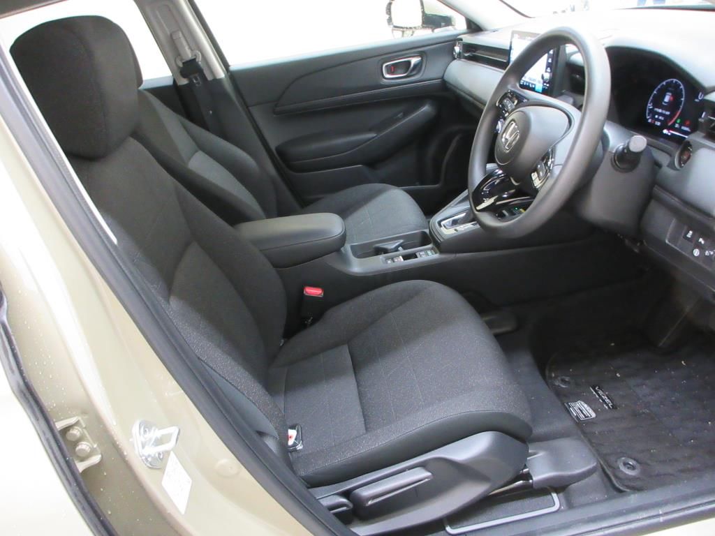 2023 Honda Vezel G auction photo 6