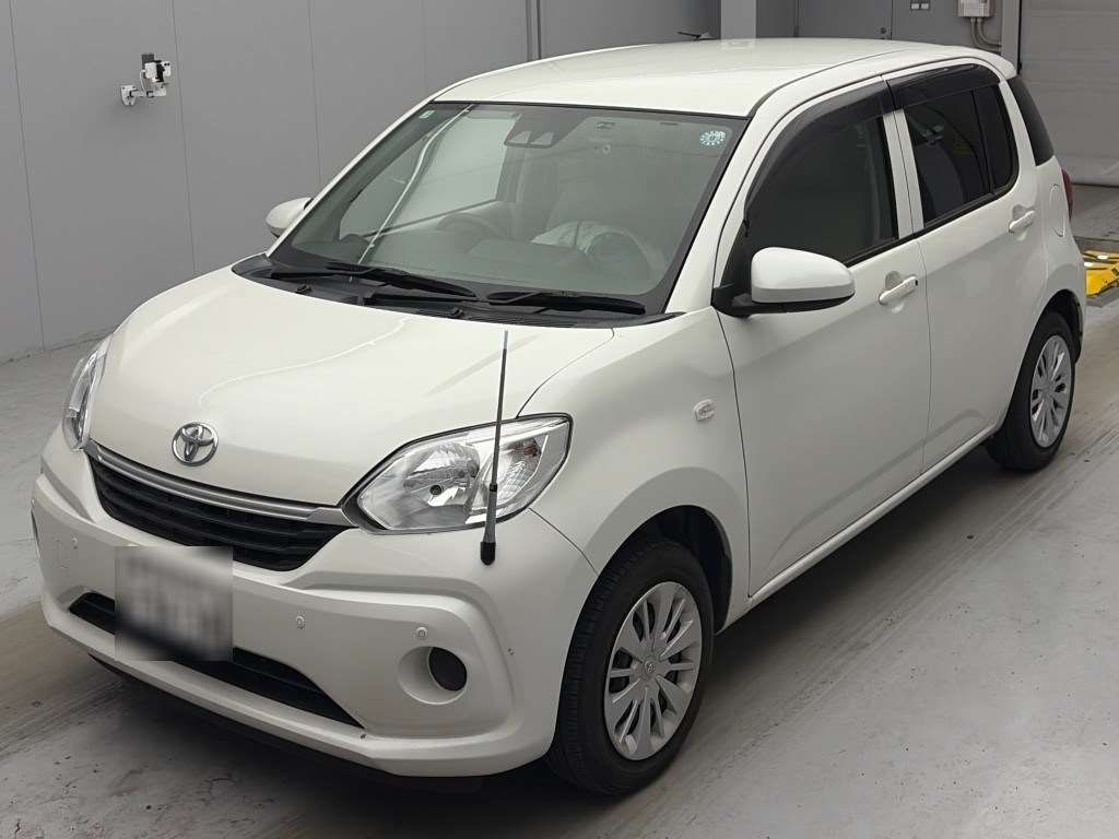 Japan Auction Vehicles 4 2021 Toyota Passo X LパッケージS auction photo