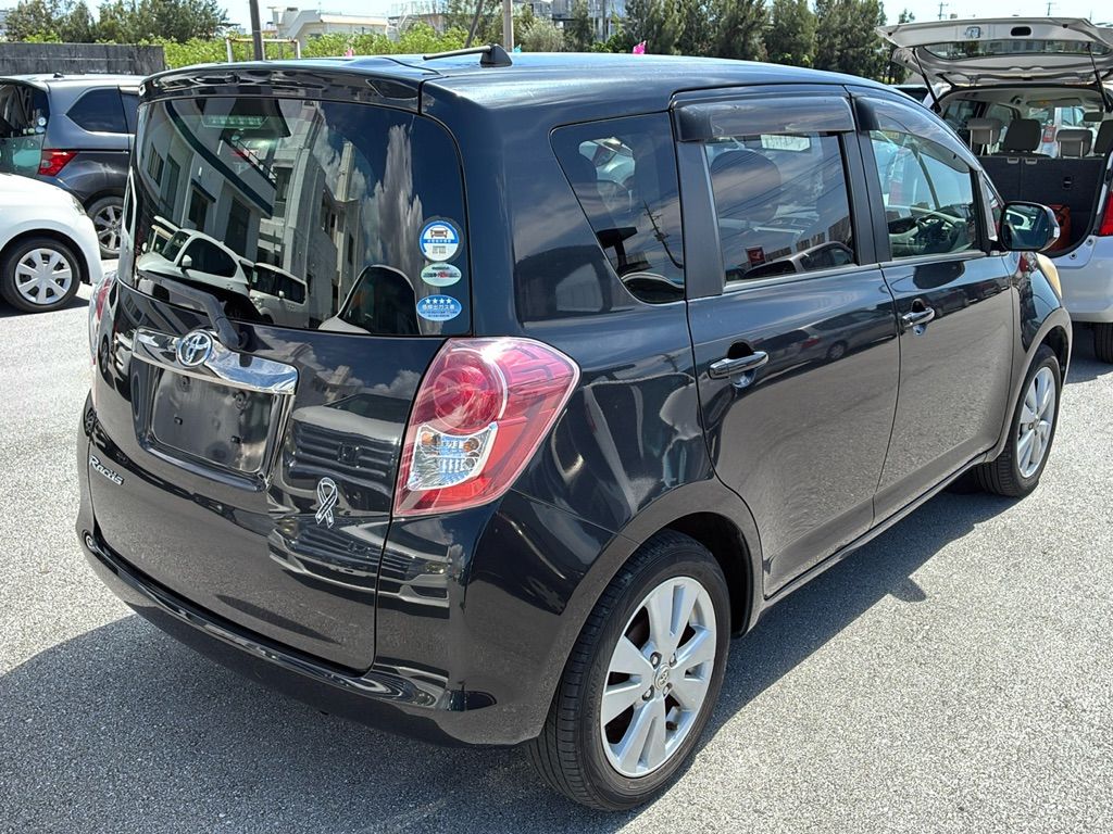 2010 Toyota Ractis X HID Selection auction photo 2