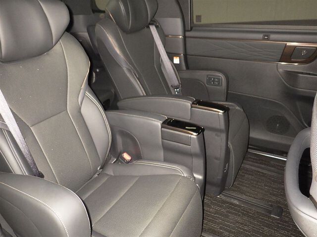 2024 Toyota Alphard Z auction photo 6