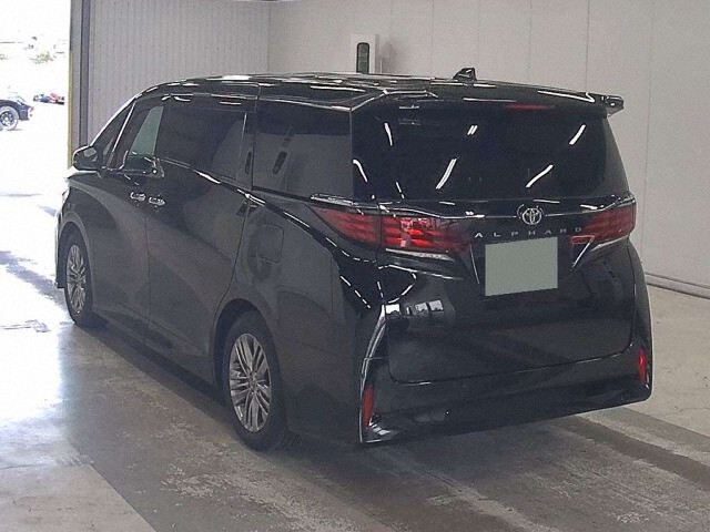 2024 Toyota Alphard Z auction photo 2