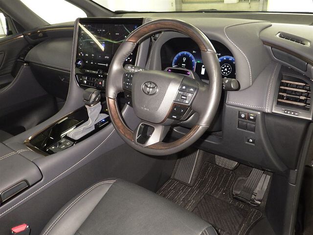 2024 Toyota Alphard Z auction photo 3
