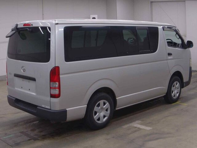 2009 Toyota Hiace ロングDX 4WD auction photo 5
