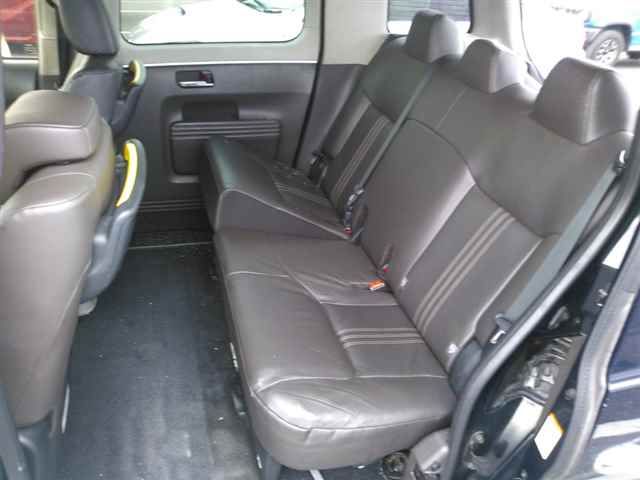 2017 Toyota ジャパンタクシー タクミ auction photo 9