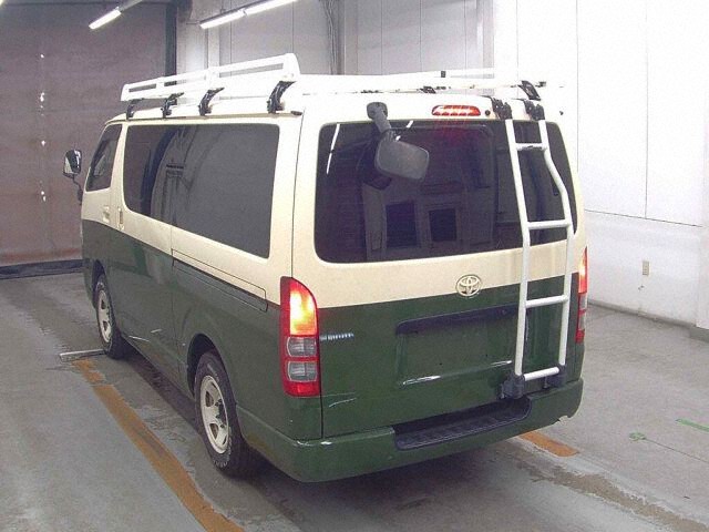 2014 Toyota Hiace Long DX 4WD auction photo 2