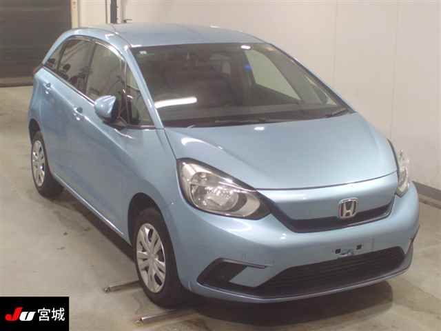 2022 Honda Fit 4WD ベーシック Japan auction vehicle