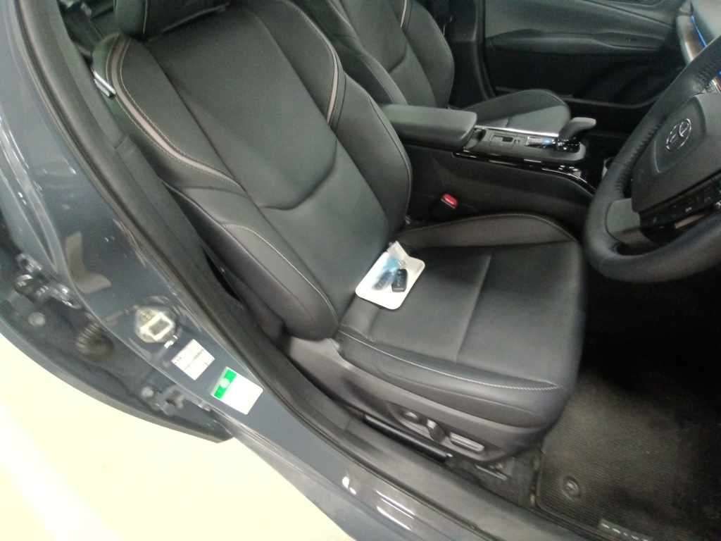 2025 Toyota Prius Z auction photo 10