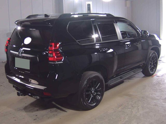 2023 Toyota Land Cruiser Prado TX L-PマットブラE 4WD auction photo 5