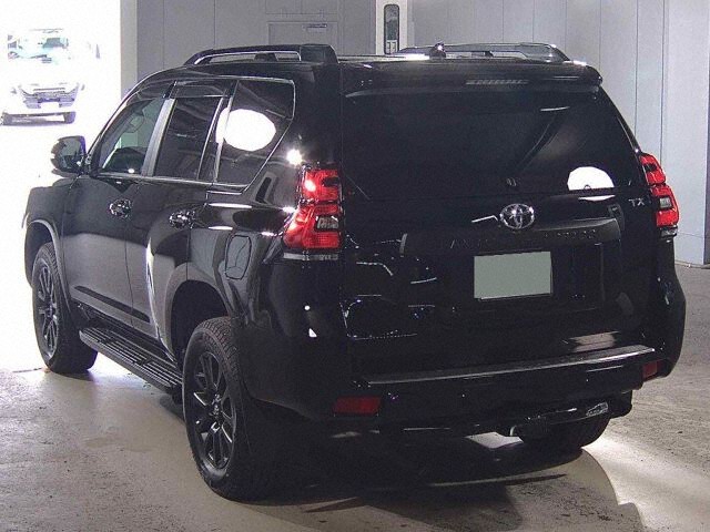 2023 Toyota Land Cruiser Prado TX L-PマットブラE 4WD auction photo 2