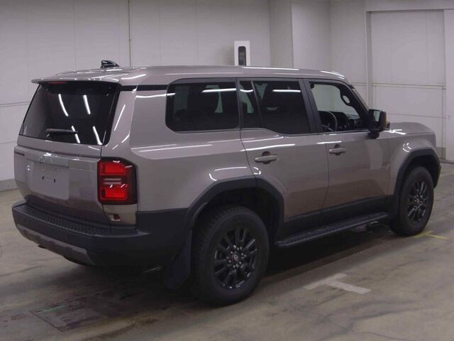 2024 Toyota Land Cruiser 250 VX 4WD auction photo 5