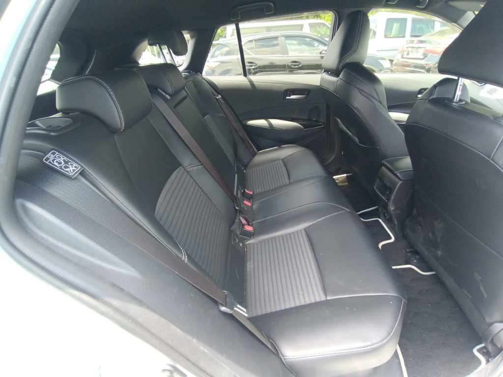 2022 Toyota Corolla Touring ハイブリッド ダブルバイビー auction photo 12