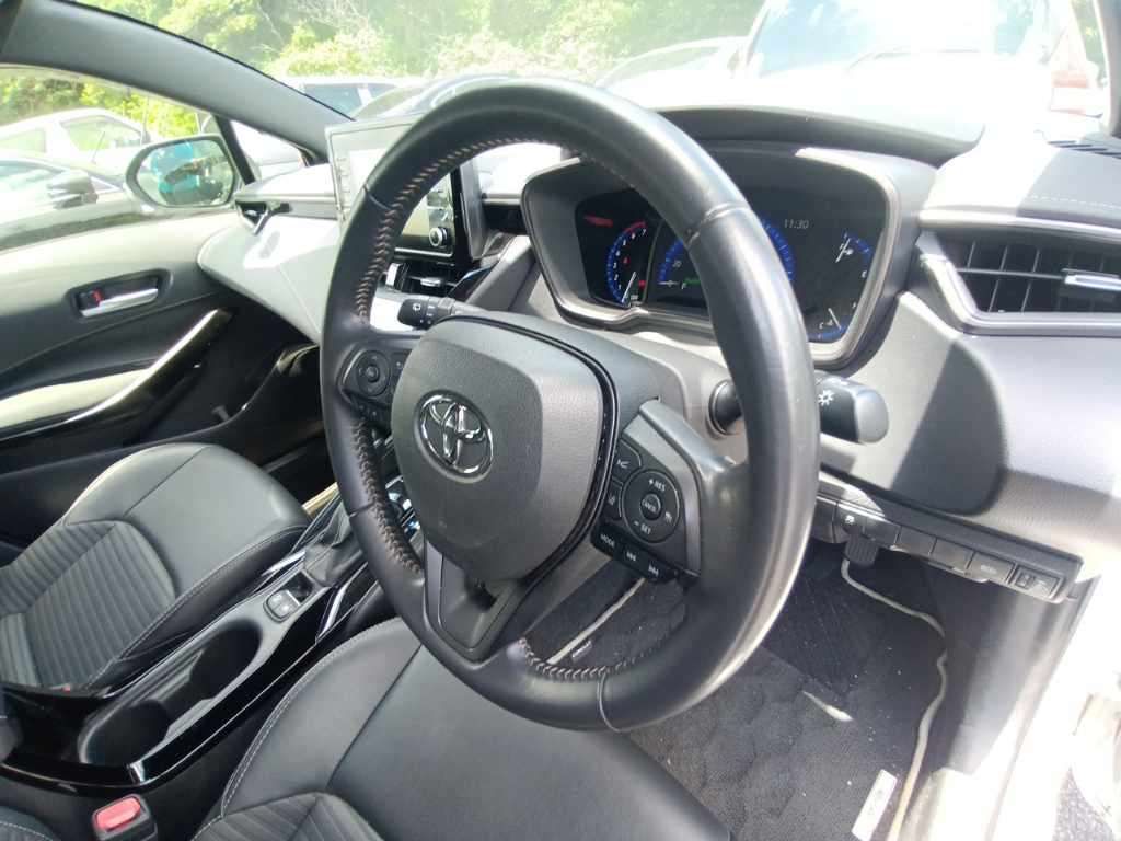 2022 Toyota Corolla Touring ハイブリッド ダブルバイビー auction photo 9