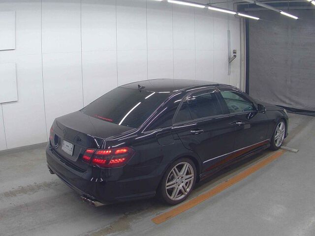 2009 Mercedes-Benz E-Class E350アバンギャルト auction photo 5