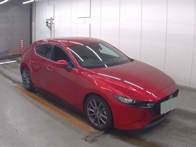 Japan Auction Vehicles 8 2019 Mazda 3ファストバック 15Sツーリング 4WD auction photo
