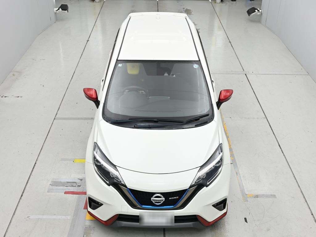 2017 Nissan Note e-パワーニスモ auction photo 7