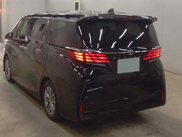 2025 Toyota Alphard Z auction photo 2