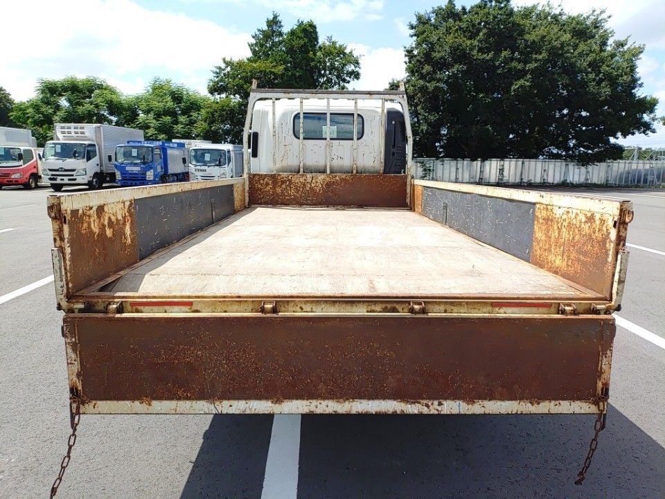 2020 Isuzu Elf auction photo 8
