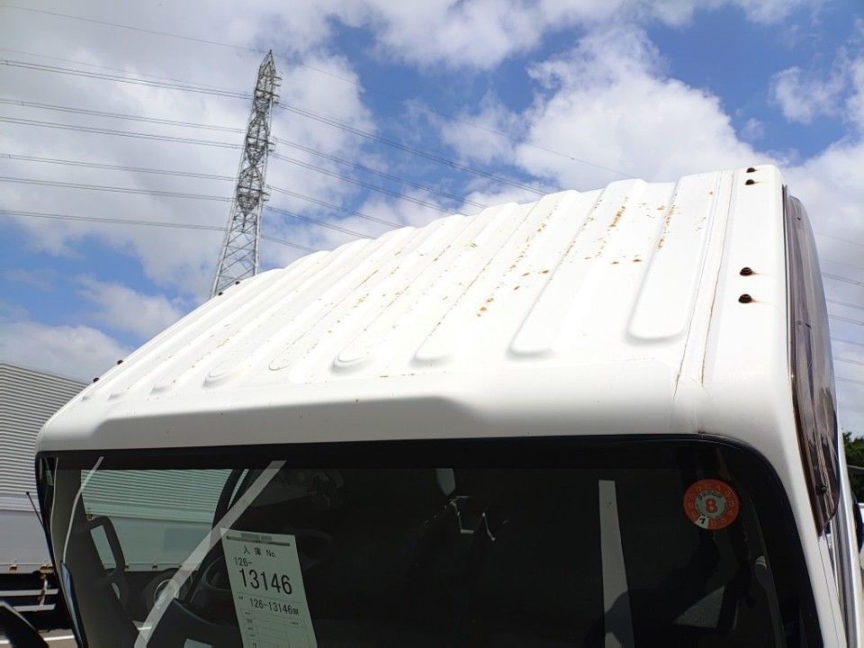 2020 Isuzu Elf auction photo 7