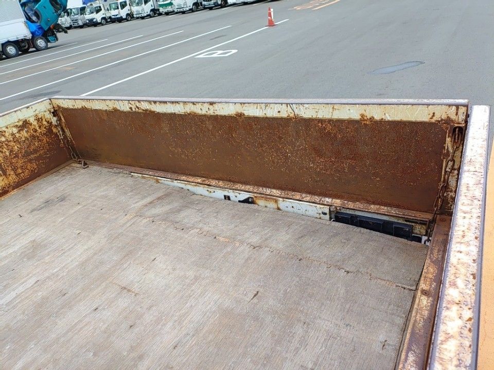 2020 Isuzu Elf auction photo 30