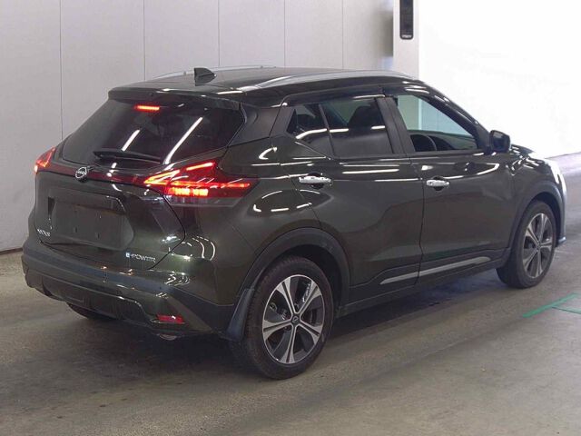 2024 Nissan Kicks X auction photo 5