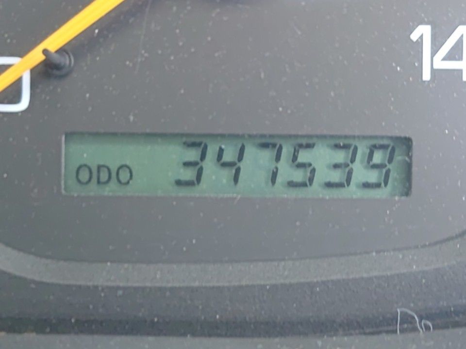 2002 Mitsubishi Fuso Super Great auction photo 10
