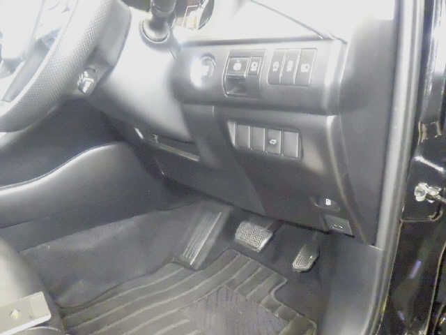2019 Toyota Harrier Premier Star Noir Mote auction photo 6