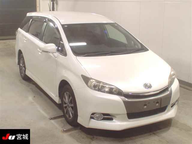 2015 Toyota Wish 4WD 1.8S Japan auction vehicle
