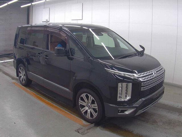 Japan Auction Vehicles 8 2019 Mitsubishi Delica D:5 G Power Package 4WD auction photo