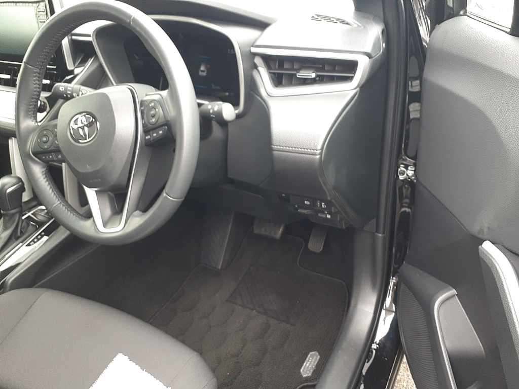 2023 Toyota Corolla Cross S auction photo 9