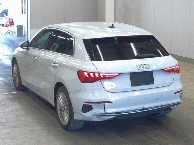 2022 Audi A3 スポーツB30TFSI auction photo 2