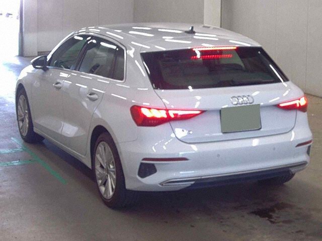 2023 Audi A3 SBニューアバンスタイル auction photo 2