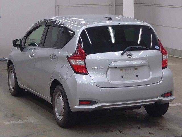 2017 Nissan Note X FOUR 4WD auction photo 2