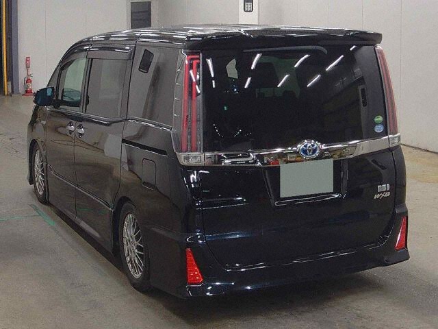 2018 Toyota Noah HV SI WXB auction photo 2
