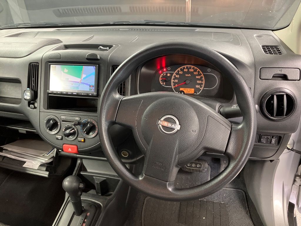 2023 Nissan AD Expert GX auction photo 3