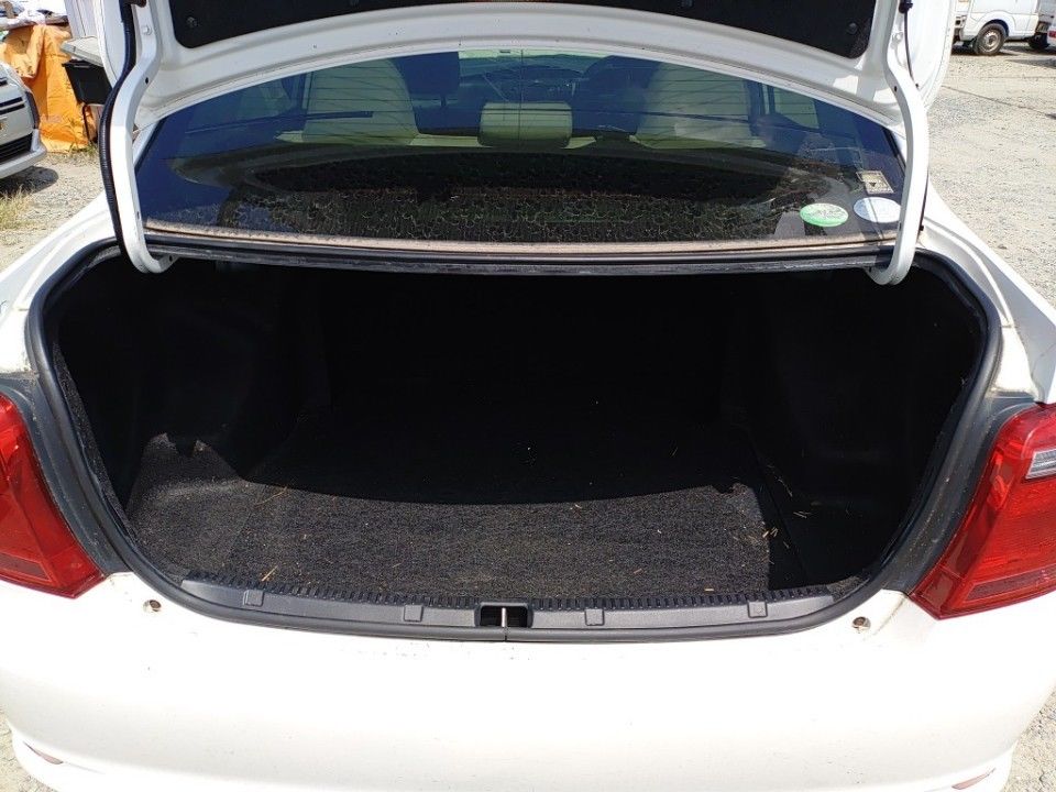 2016 Toyota カローラ アクシオ auction photo 8