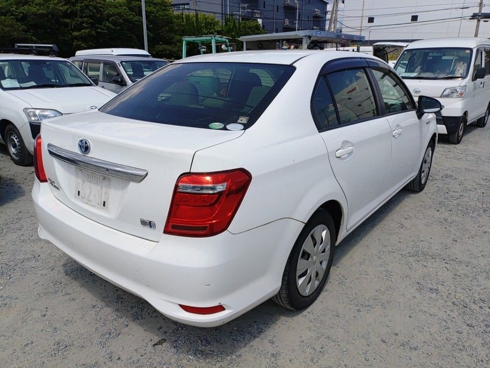 2016 Toyota カローラ アクシオ auction photo 2
