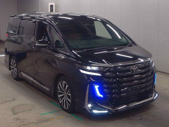 2024 Toyota Vellfire Z Premier Japan auction vehicle