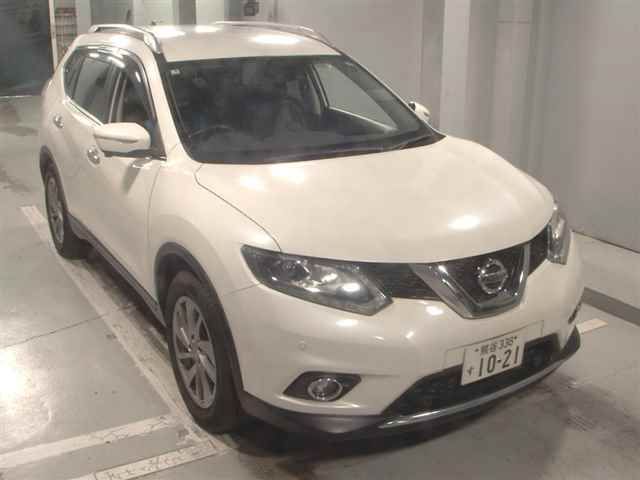2017 Nissan X-Trail 4WD 20Xttエマージェンシーブレ Japan auction vehicle