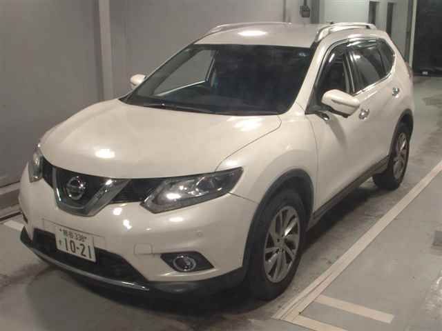 2017 Nissan X-Trail 4WD 20Xttエマージェンシーブレ auction photo 4