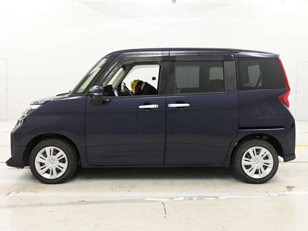 2022 Toyota Roomy G auction photo 4