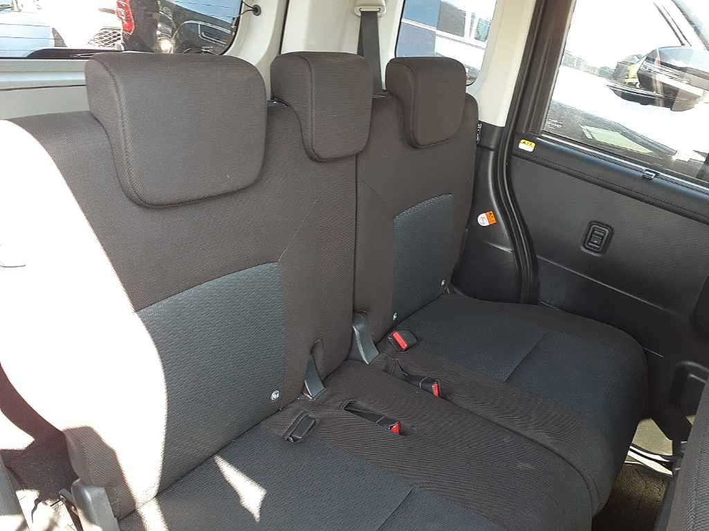 2022 Toyota Roomy G auction photo 11