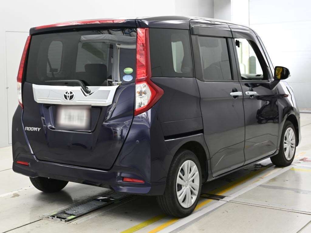2022 Toyota Roomy G auction photo 2