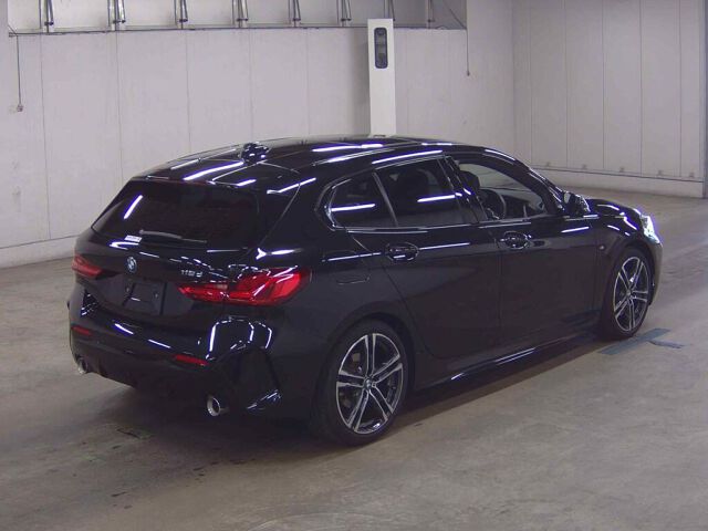 2021 BMW 1 Series 118D M Sport auction photo 5