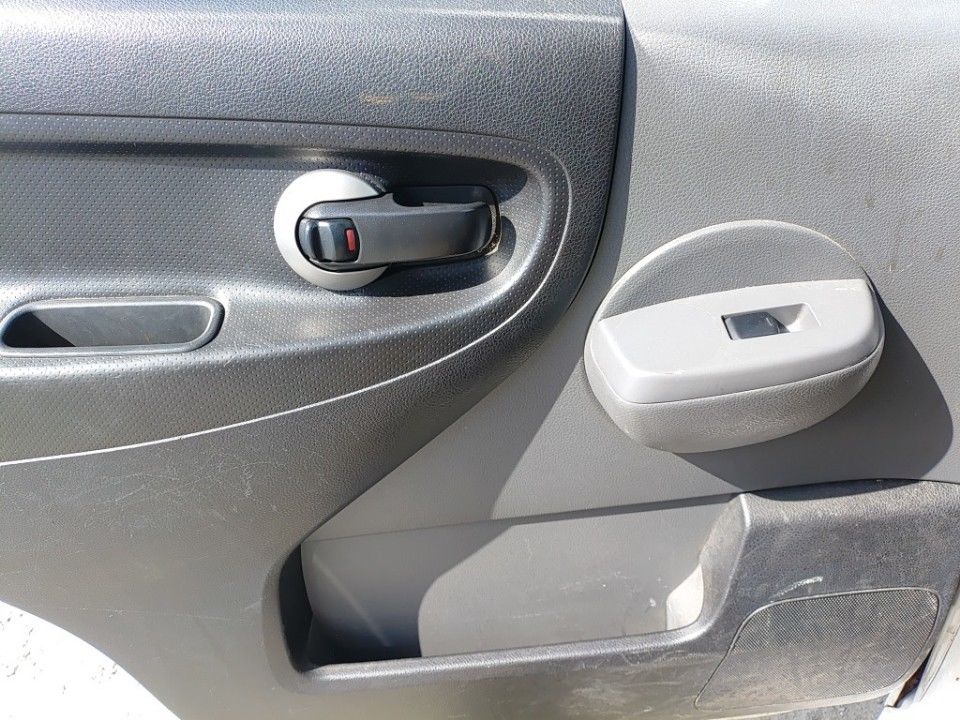 2011 Nissan NV200 Vanette auction photo 13