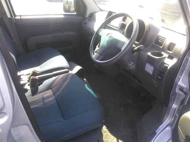 2014 Toyota ピクシス バン 4WD クルーズ auction photo 3
